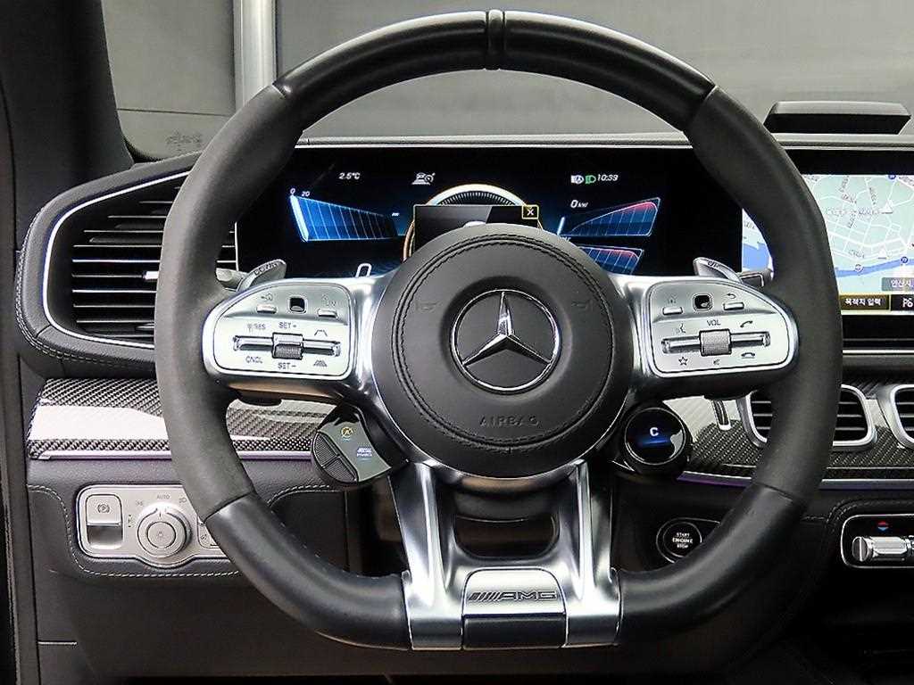 Mercedes Benz GLE Class - Vista 9