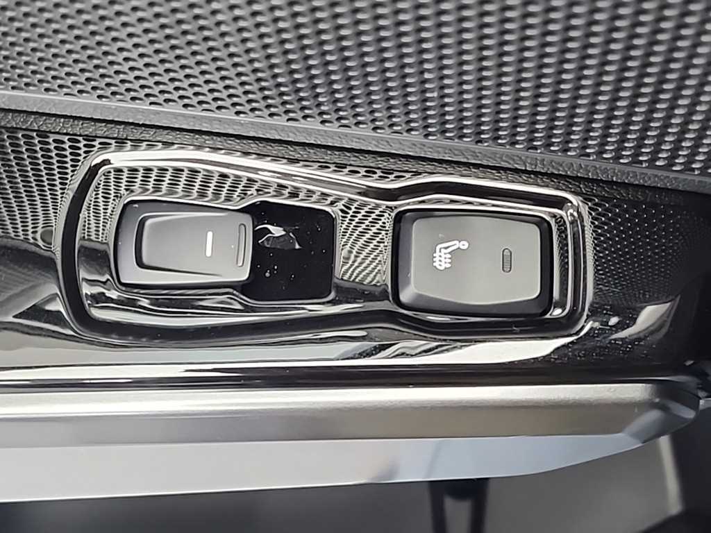 Ssangyong Tivoli 2024 Azul - Importación desde Corea - HF Imports Iquique - Foto 13