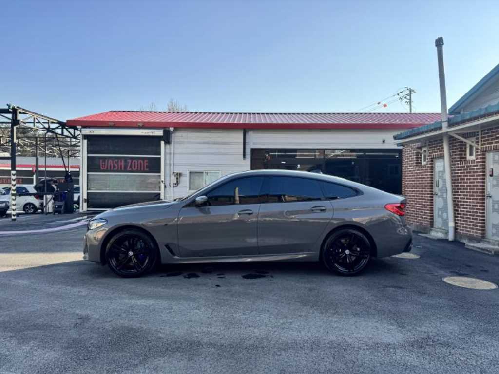 BMW Gran Turismo - Vista 3