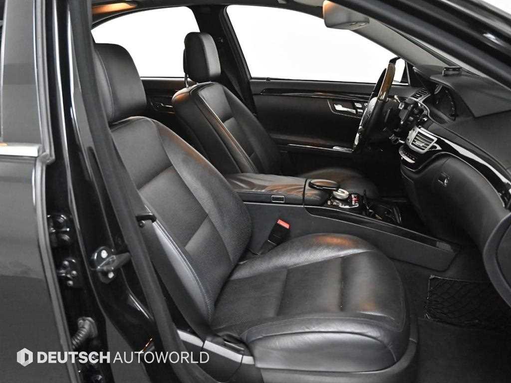 Mercedes Benz S Class - Vista 10