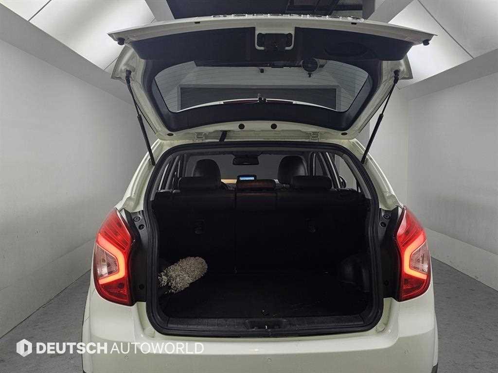 Ssangyong Korando 2015 Blanco - Importación desde Corea - HF Imports Iquique - Foto 20