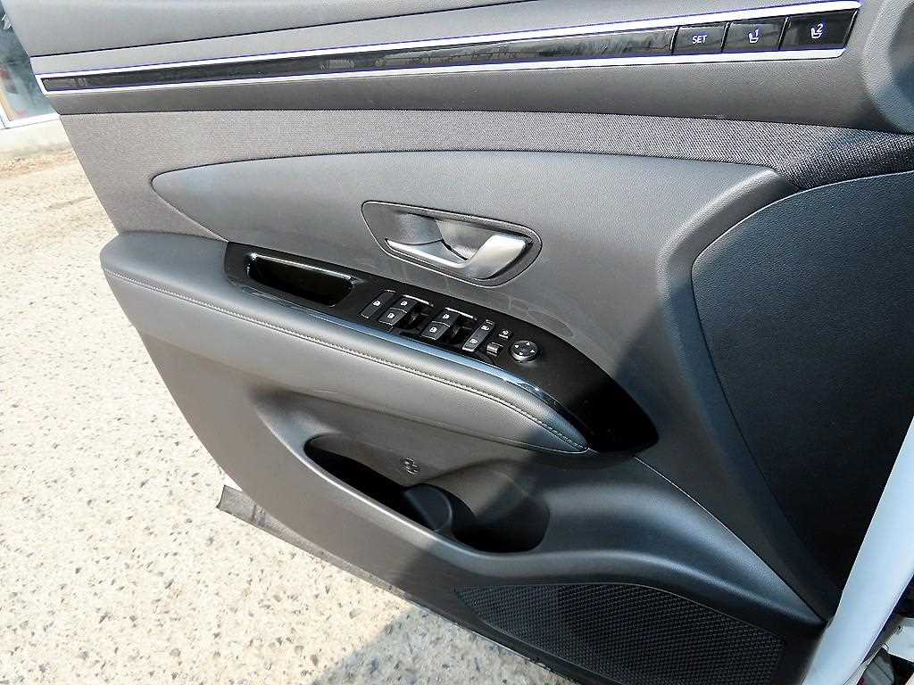 HYUNDAI Tucson - Vista 11