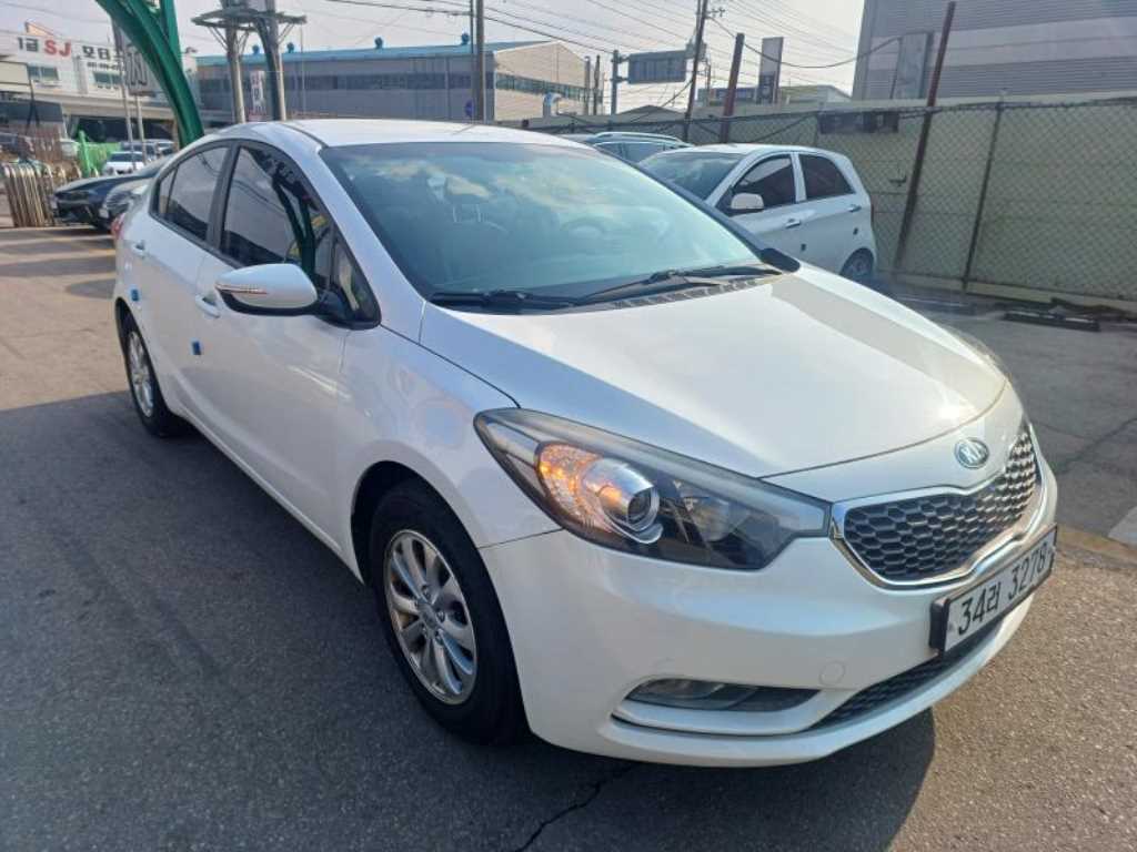 KIA K3 - Vista 3