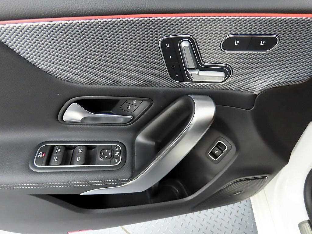 Mercedes Benz A Class - Vista 11