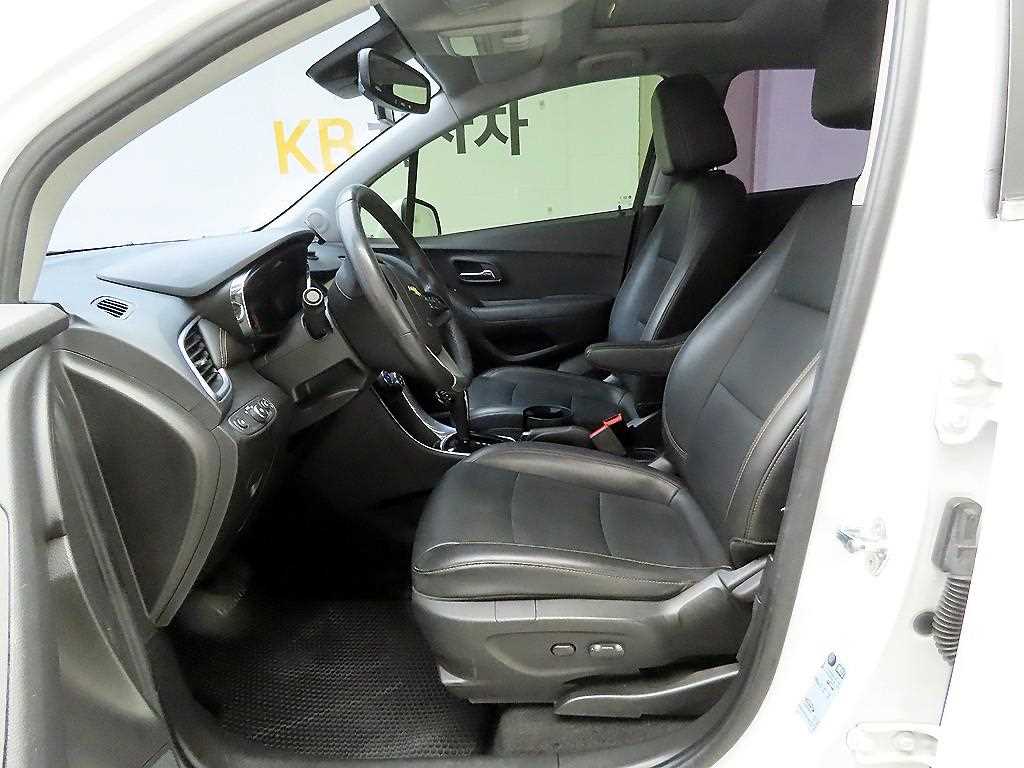 Chevrolet Trax 2018 Blanco - Importación desde Corea - HF Imports Iquique - Foto 13