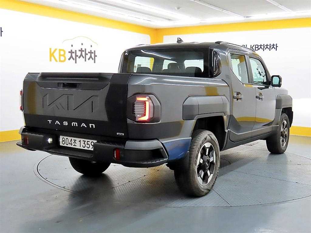 KIA Tasman - Vista 4