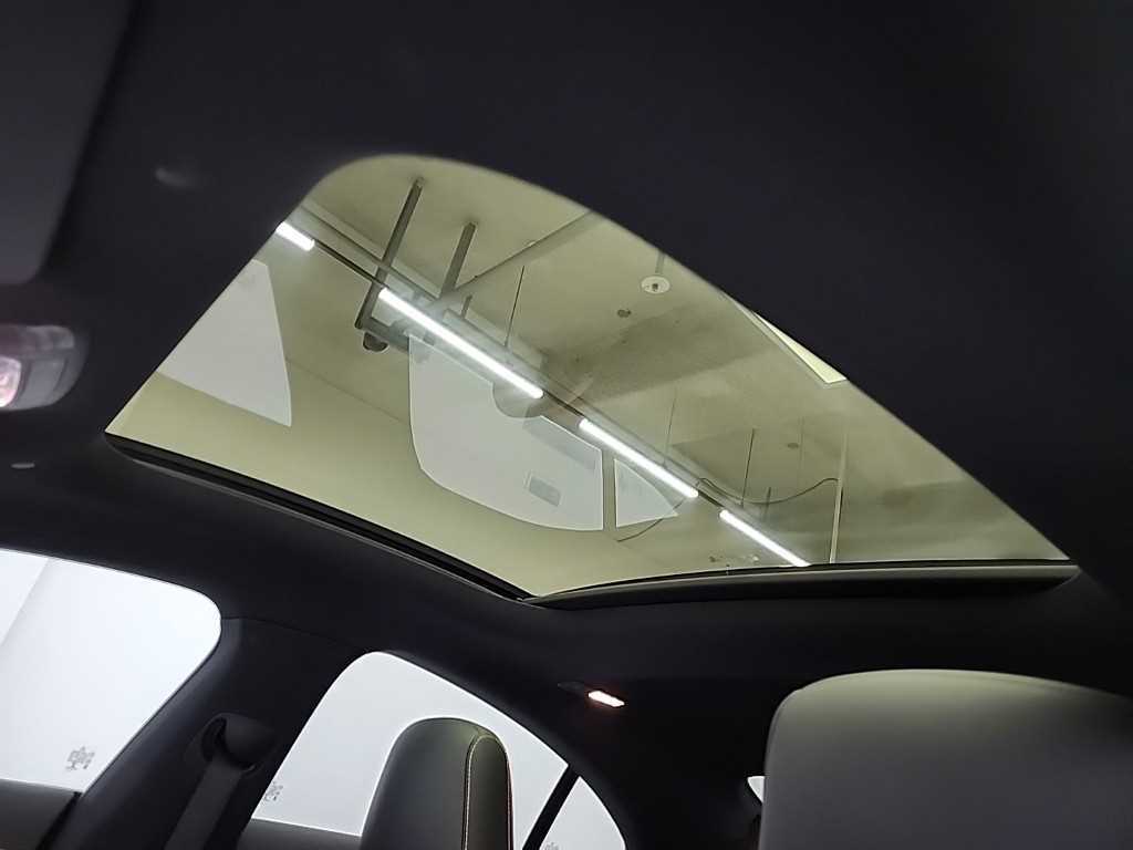 Mercedes Benz CLA Class 2022 Negro - Importación desde Corea - HF Imports Iquique - Foto 13