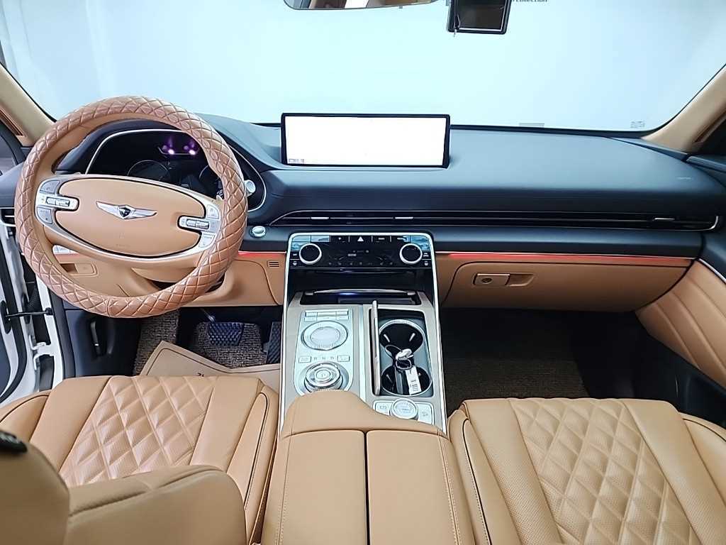 Genesis GV80 - Vista 7