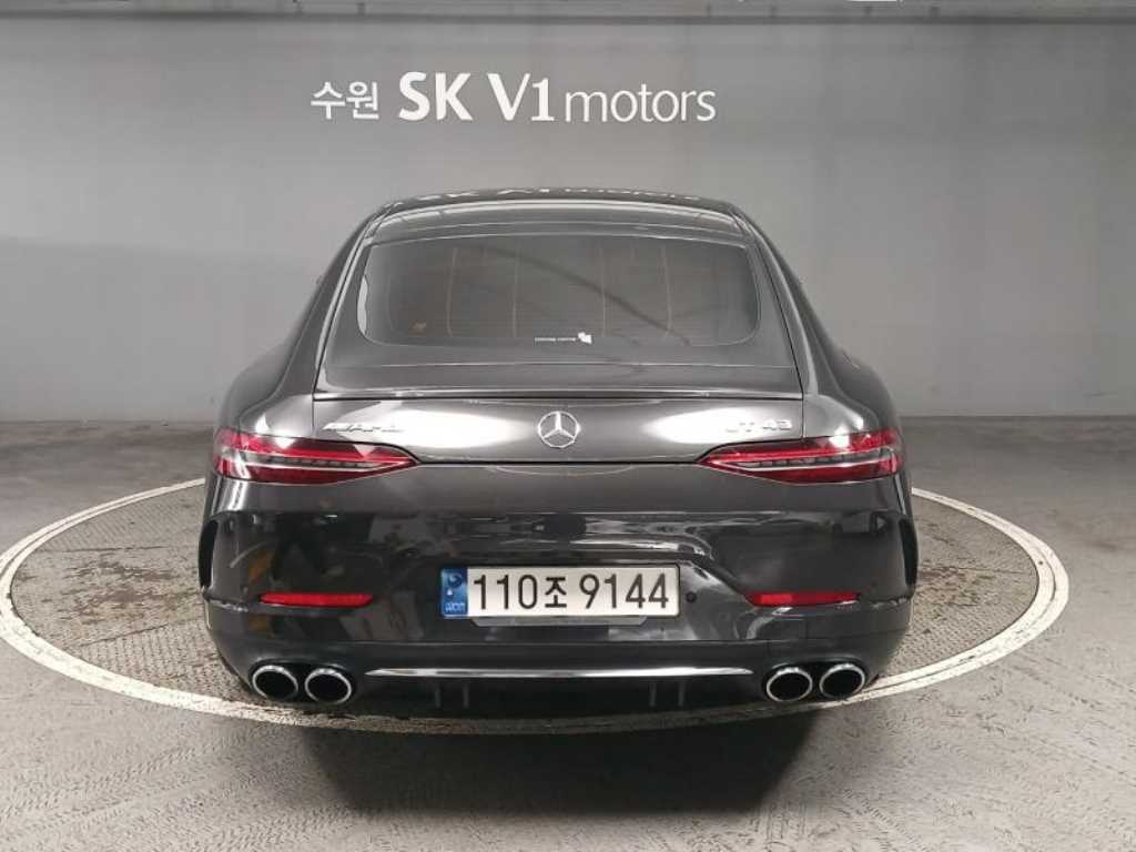 Mercedes Benz AMG GT - Vista 2