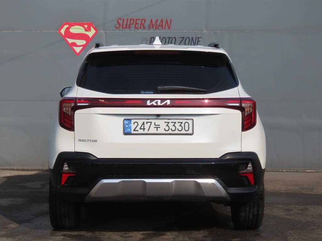 KIA Seltos - Vista 4