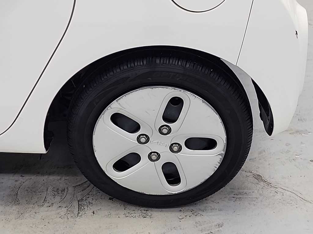 KIA Ray 2022 Blanco - Importación desde Corea - HF Imports Iquique - Foto 17