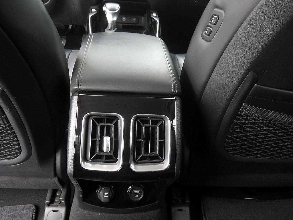 KIA Sorento - Vista 10