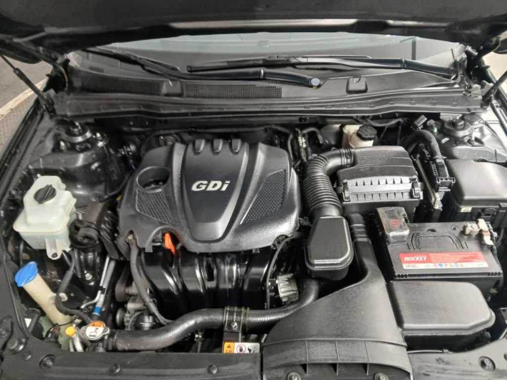 KIA K7 2013 Negro - Importación desde Corea - HF Imports Iquique - Foto 19