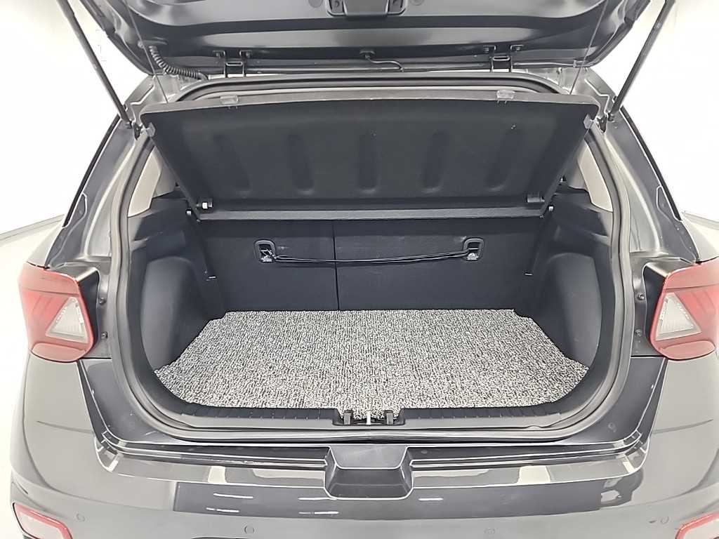 HYUNDAI Venue 2020 Gris - Importación desde Corea - HF Imports Iquique - Foto 18