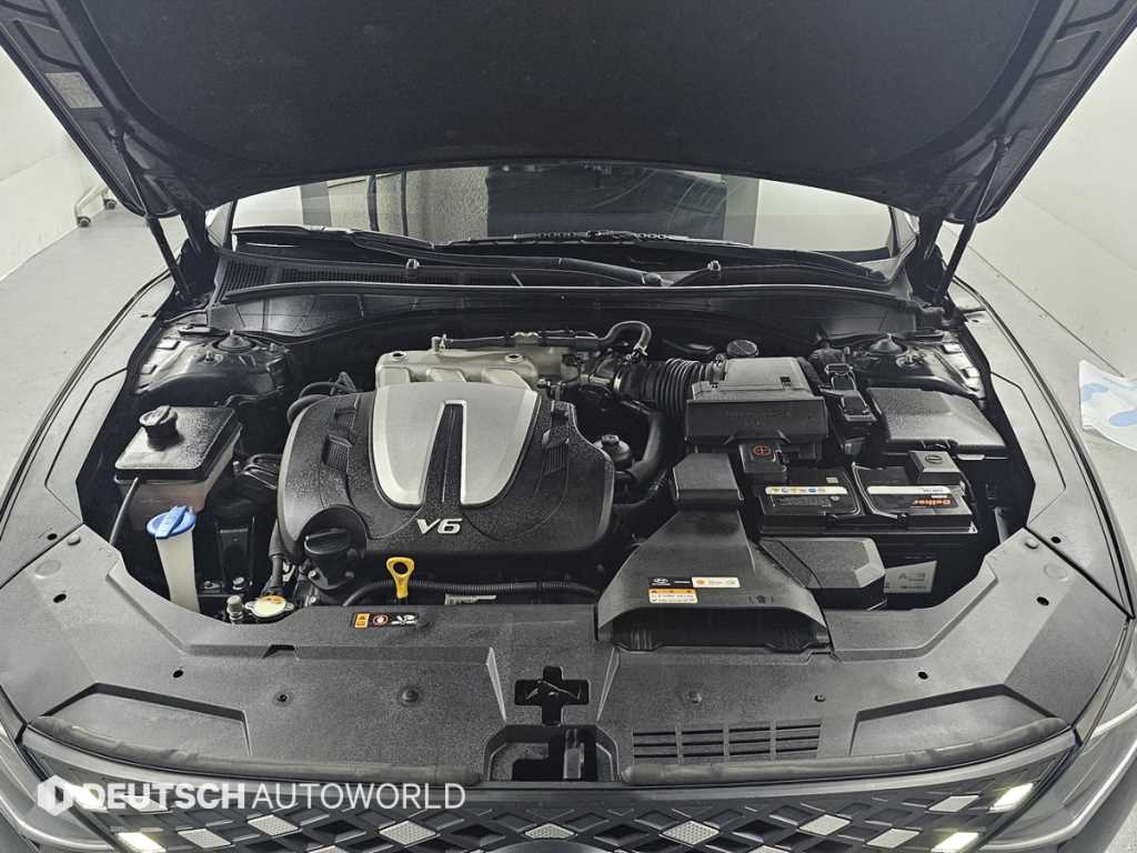 HYUNDAI Grandeur - Vista 6