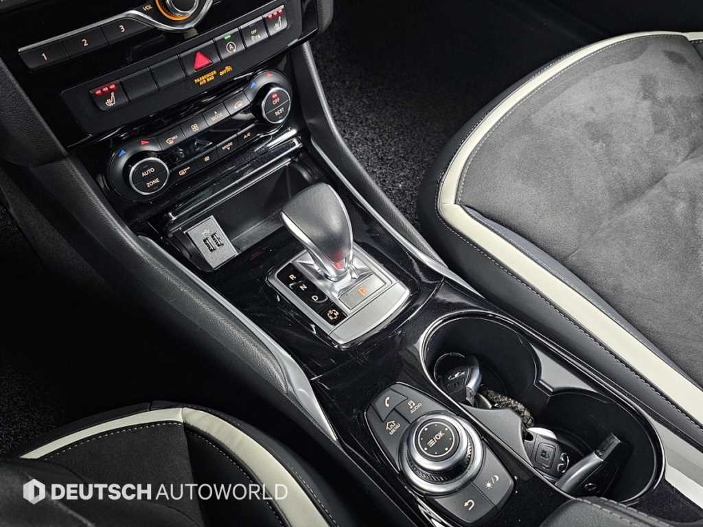 Infiniti Q - Vista 9