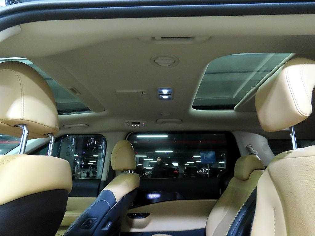 KIA Carnival 2023 - Importación desde Corea - HF Imports Iquique - Foto 14