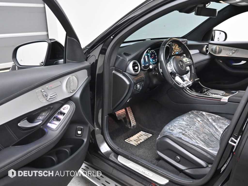 Mercedes Benz GLC Class - Vista 11