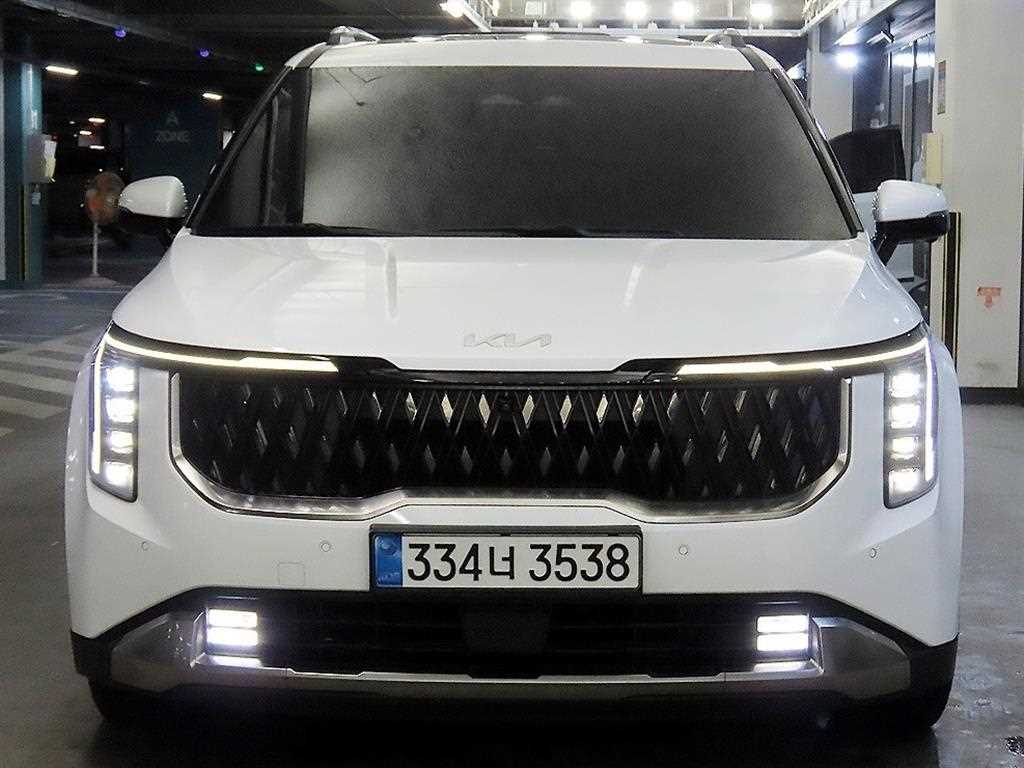 KIA Carnival 2025 Blanco - Importación desde Corea - HF Imports Iquique - Foto 1