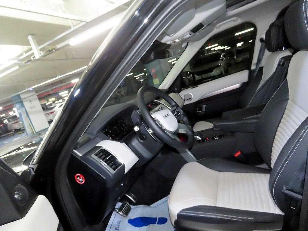 Land Rover Discovery - Vista 6