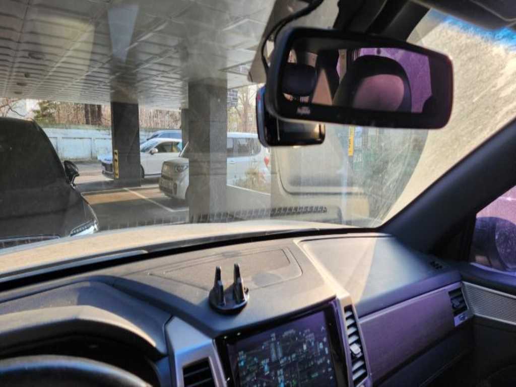 Ssangyong Rexton - Vista 5