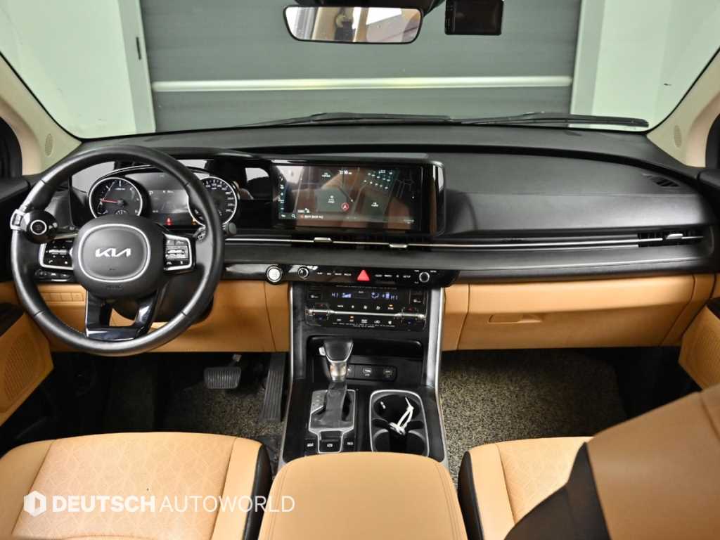 KIA Carnival - Vista 7