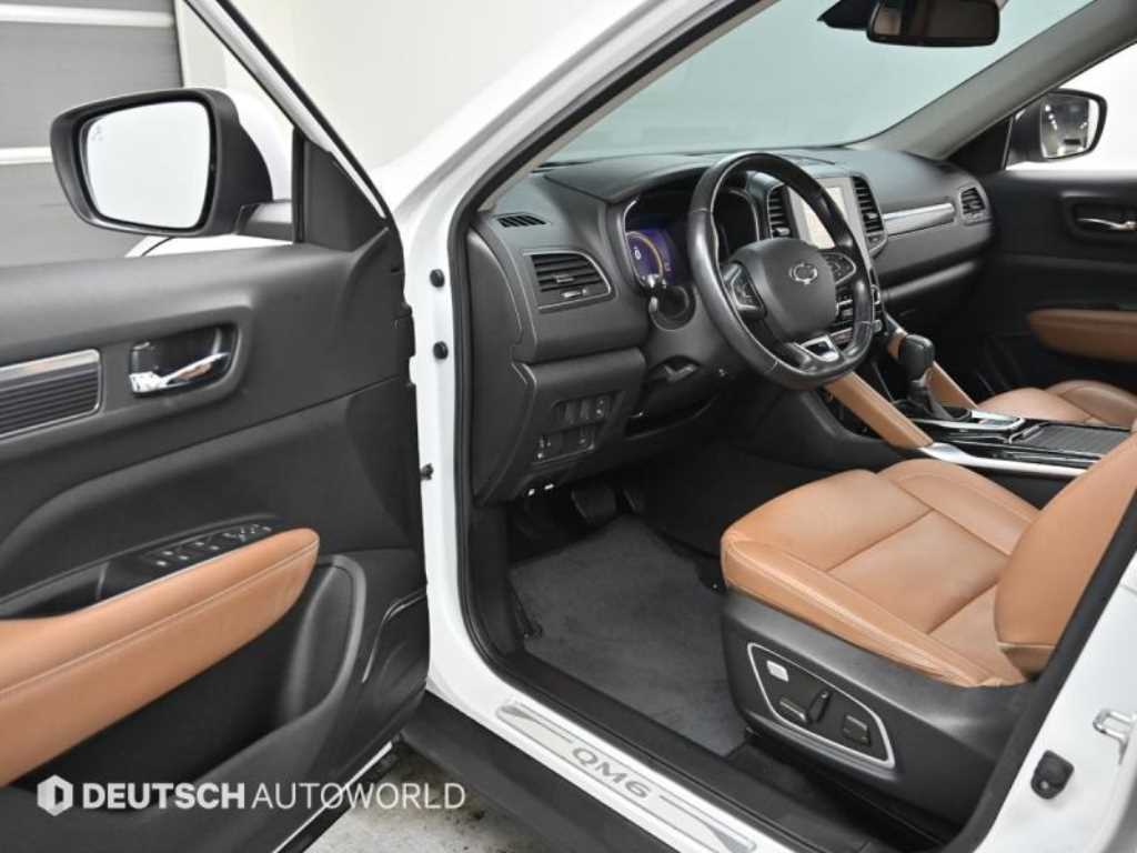 SAMSUNG QM6 - Vista 11