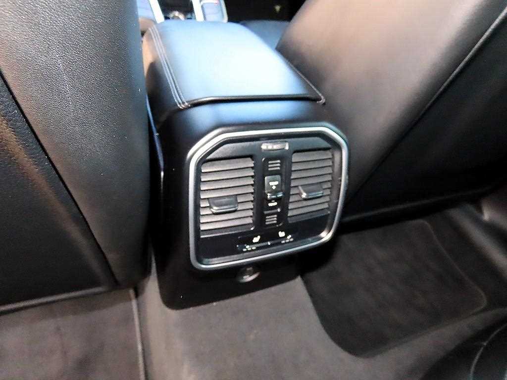 Porsche Macan 2018 Blanco - Importación desde Corea - HF Imports Iquique - Foto 16