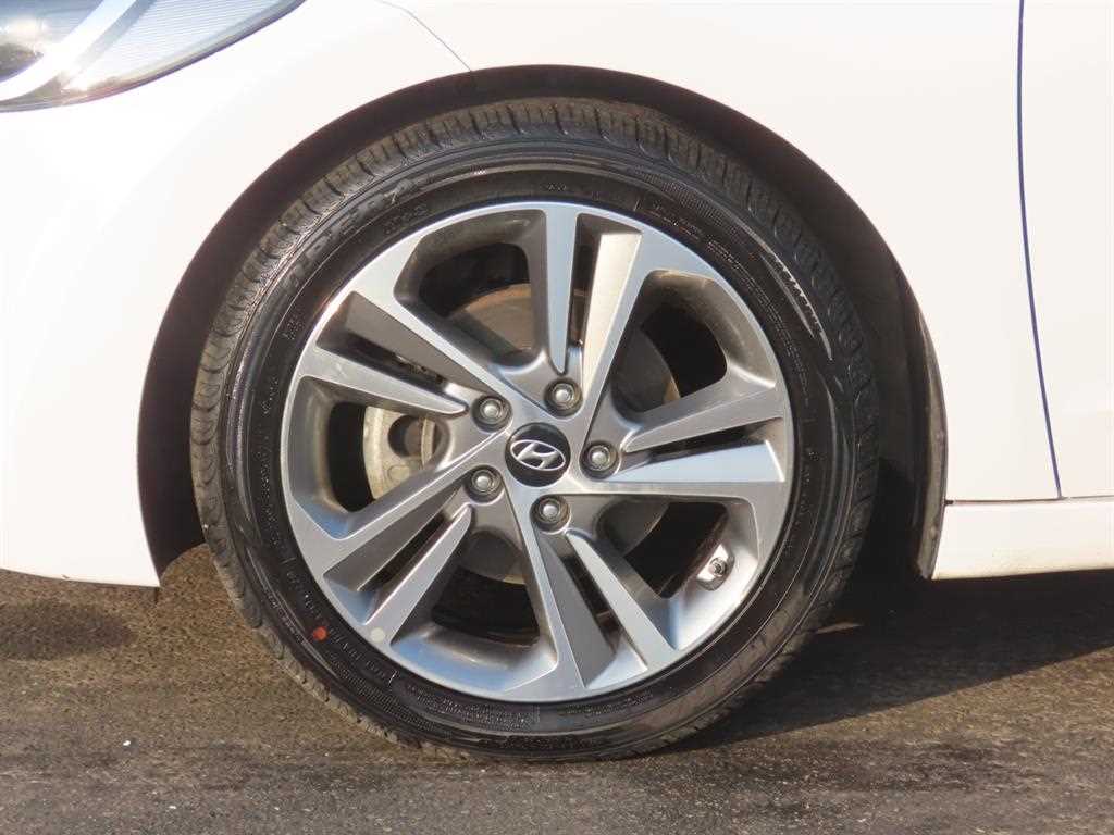 HYUNDAI Avante 2018 Blanco - Importación desde Corea - HF Imports Iquique - Foto 20