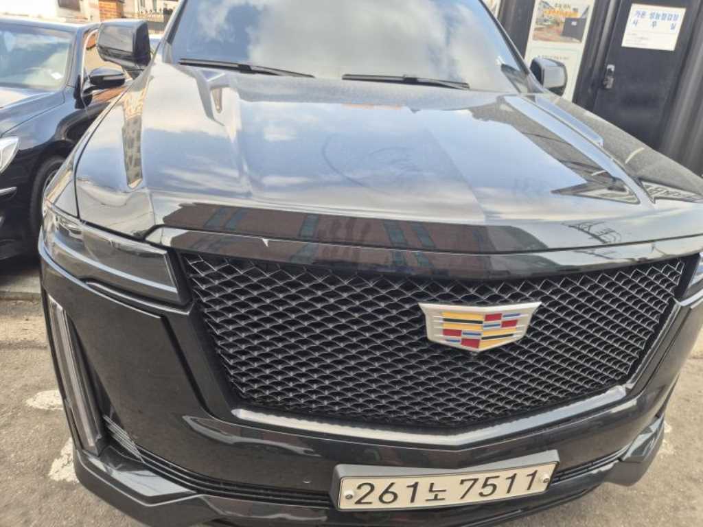 Cadillac Escalade 2022 Negro - Importación desde Corea - HF Imports Iquique - Foto 1