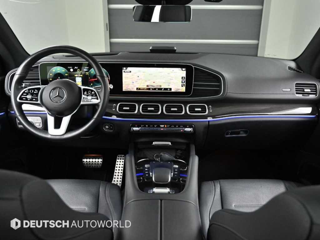 Mercedes Benz GLE Class - Vista 7