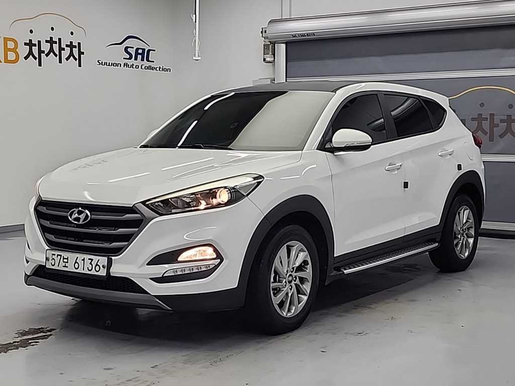 HYUNDAI Tucson 2016 Blanco - Importación desde Corea - HF Imports Iquique - Foto 1