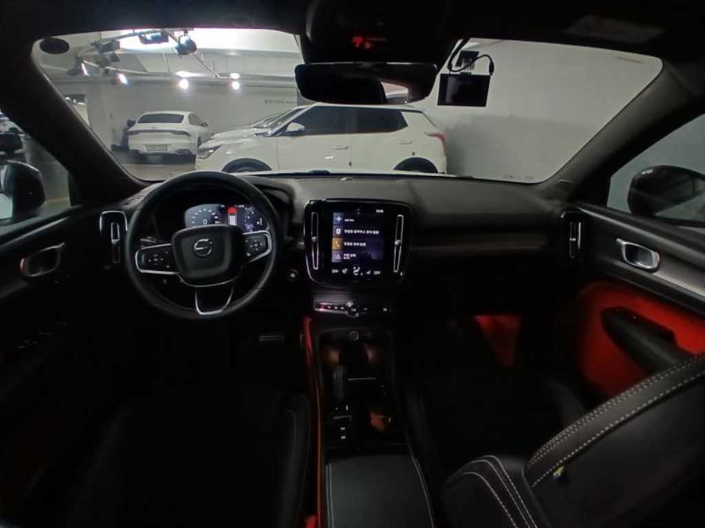 Volvo XC40 - Vista 6