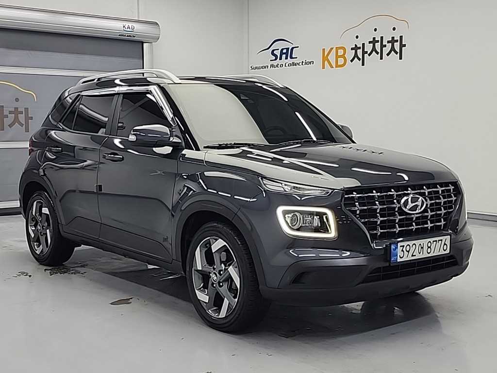 HYUNDAI Venue - Vista 4