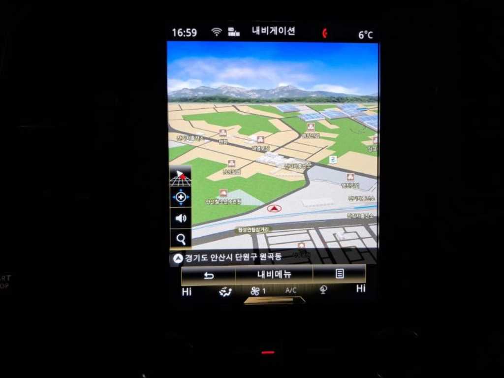 SAMSUNG QM6 - Vista 9