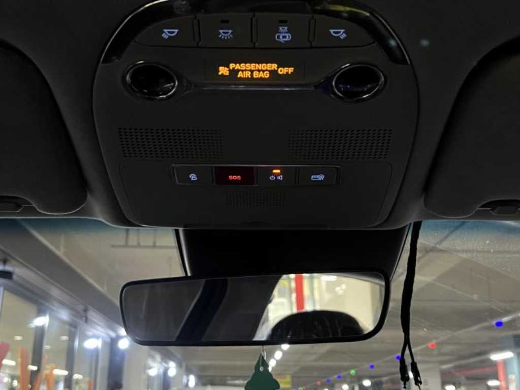 HYUNDAI Grandeur - Vista 12