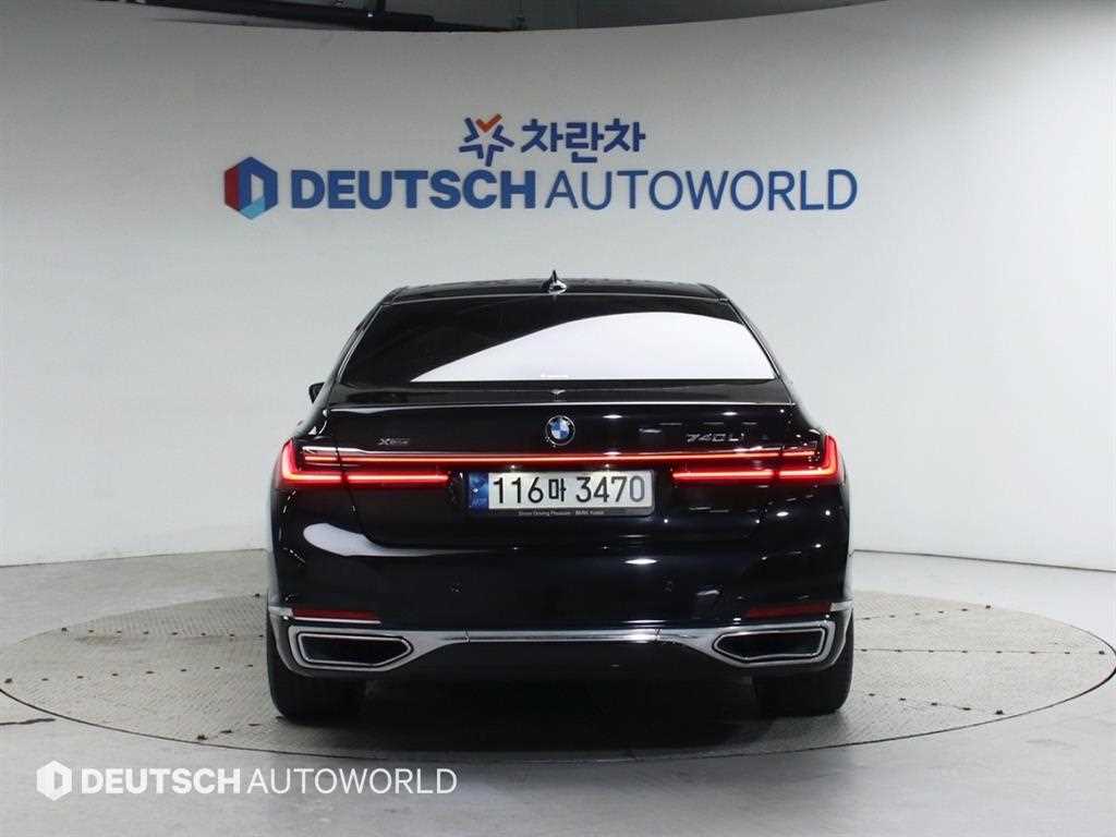 BMW 7 Series - Vista 4