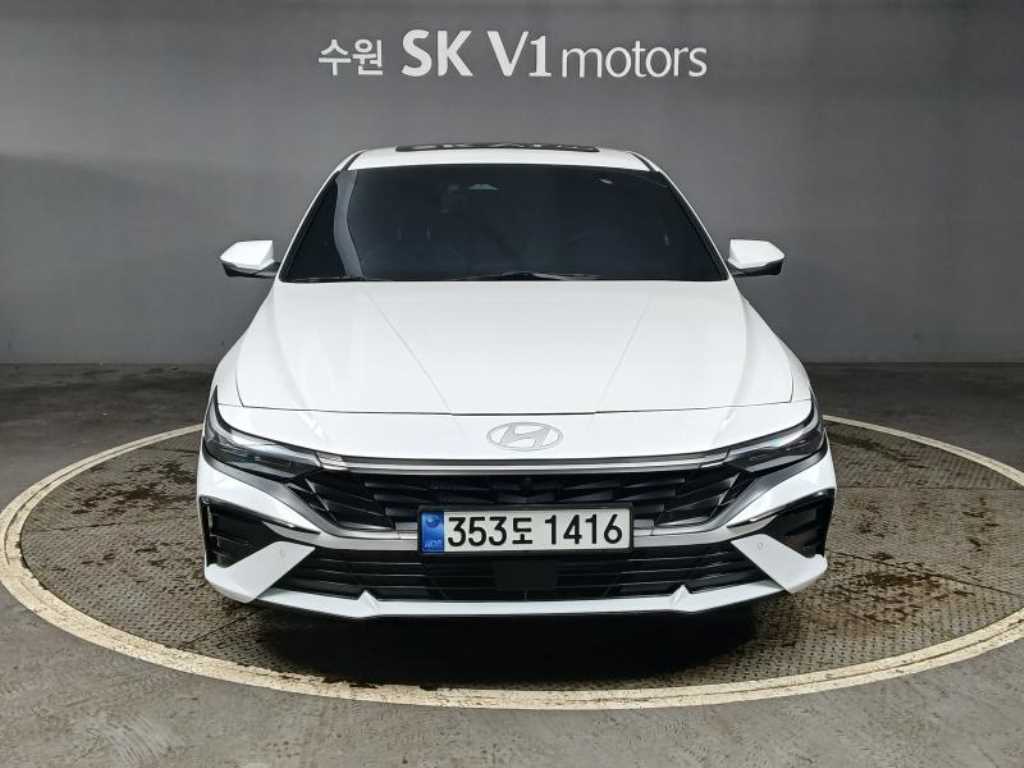 HYUNDAI Avante 2024 Blanco - Importación desde Corea - HF Imports Iquique - Foto 1