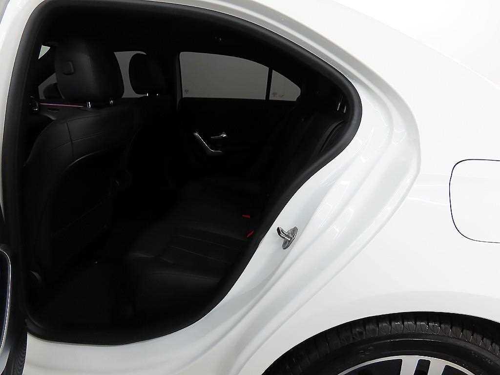 Mercedes Benz A Class - Vista 6