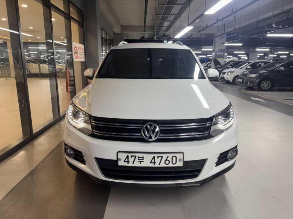 Volkswagen Tiguan - Vista 2