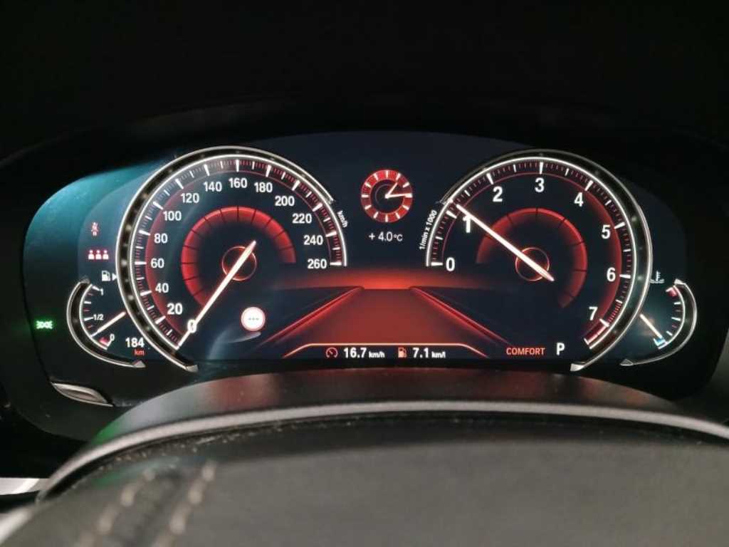 BMW 5 Series - Vista 10