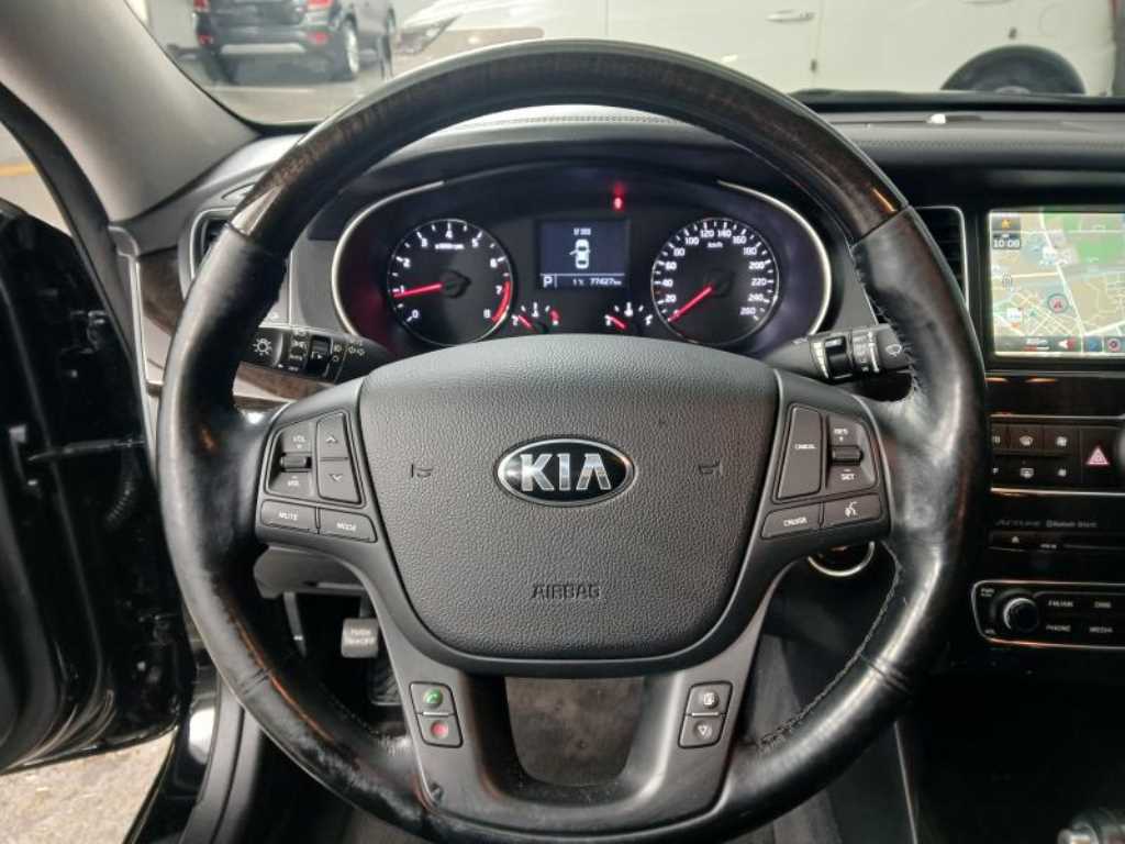 KIA K7 - Vista 8