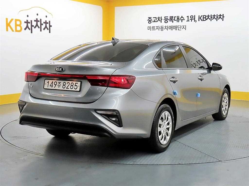 KIA K3 - Vista 4
