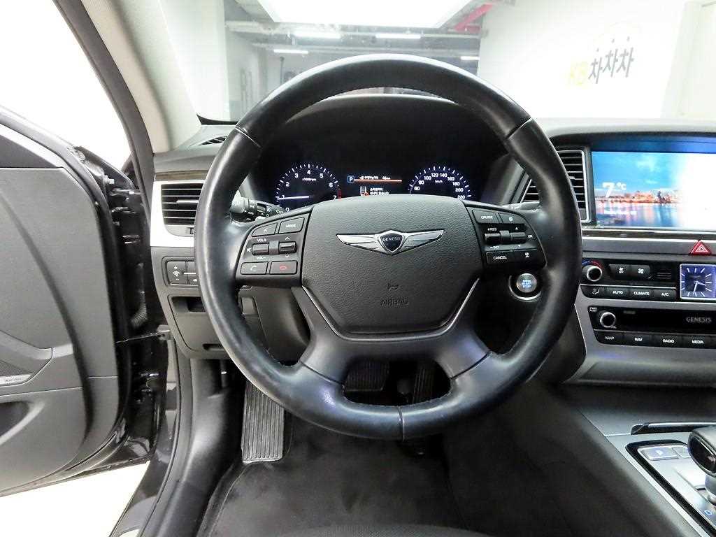 Genesis G80 - Vista 7