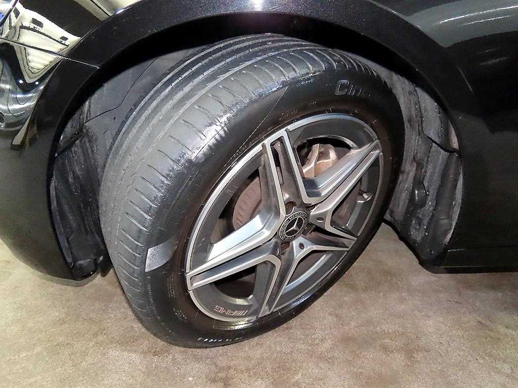 Mercedes Benz E class 2023 Negro - Importación desde Corea - HF Imports Iquique - Foto 20