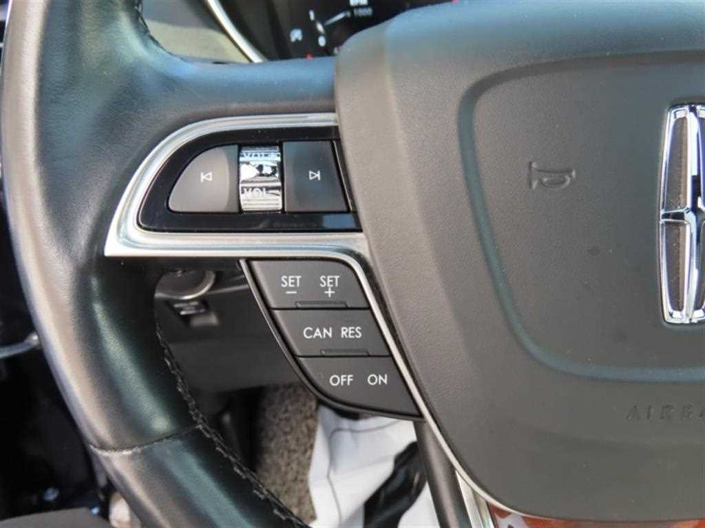 Lincoln Nautilus - Vista 11