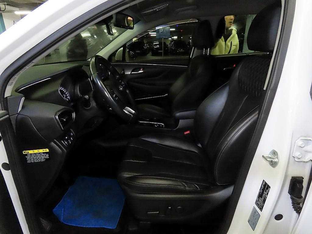 HYUNDAI Santa Fe - Vista 6