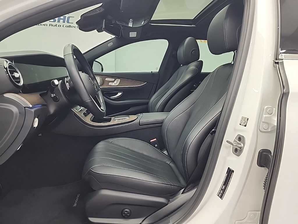 Mercedes Benz E class - Vista 11