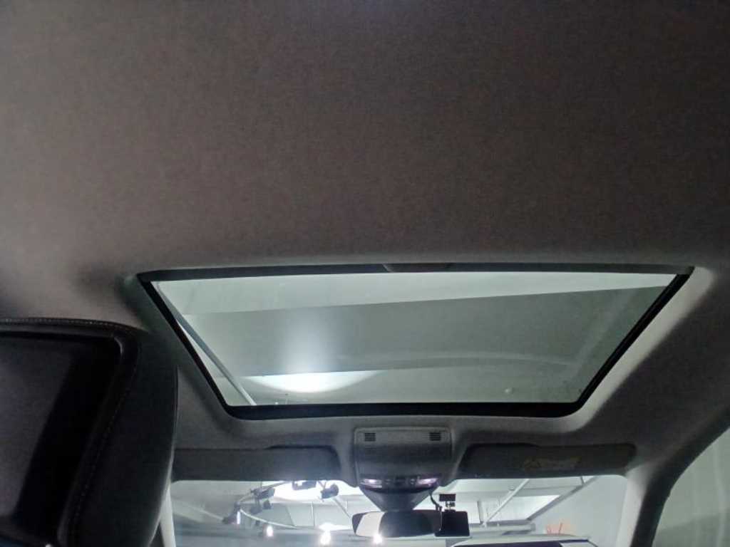 Volkswagen Arteon 2022 Plateado - Importación desde Corea - HF Imports Iquique - Foto 17