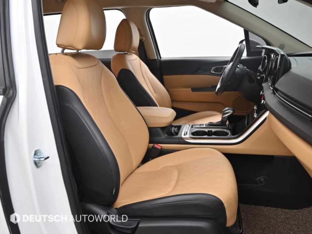 KIA Carnival - Vista 10